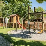 Nyaraló Im Tobel *